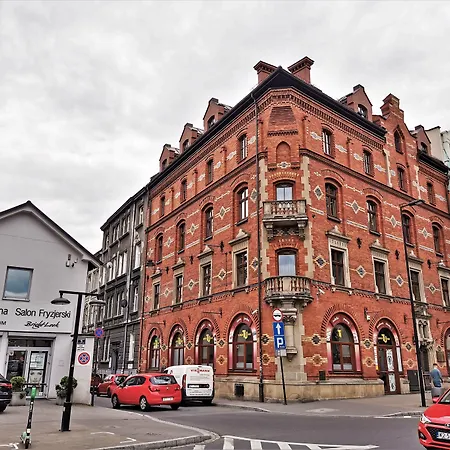 Red Brick Apartments-3